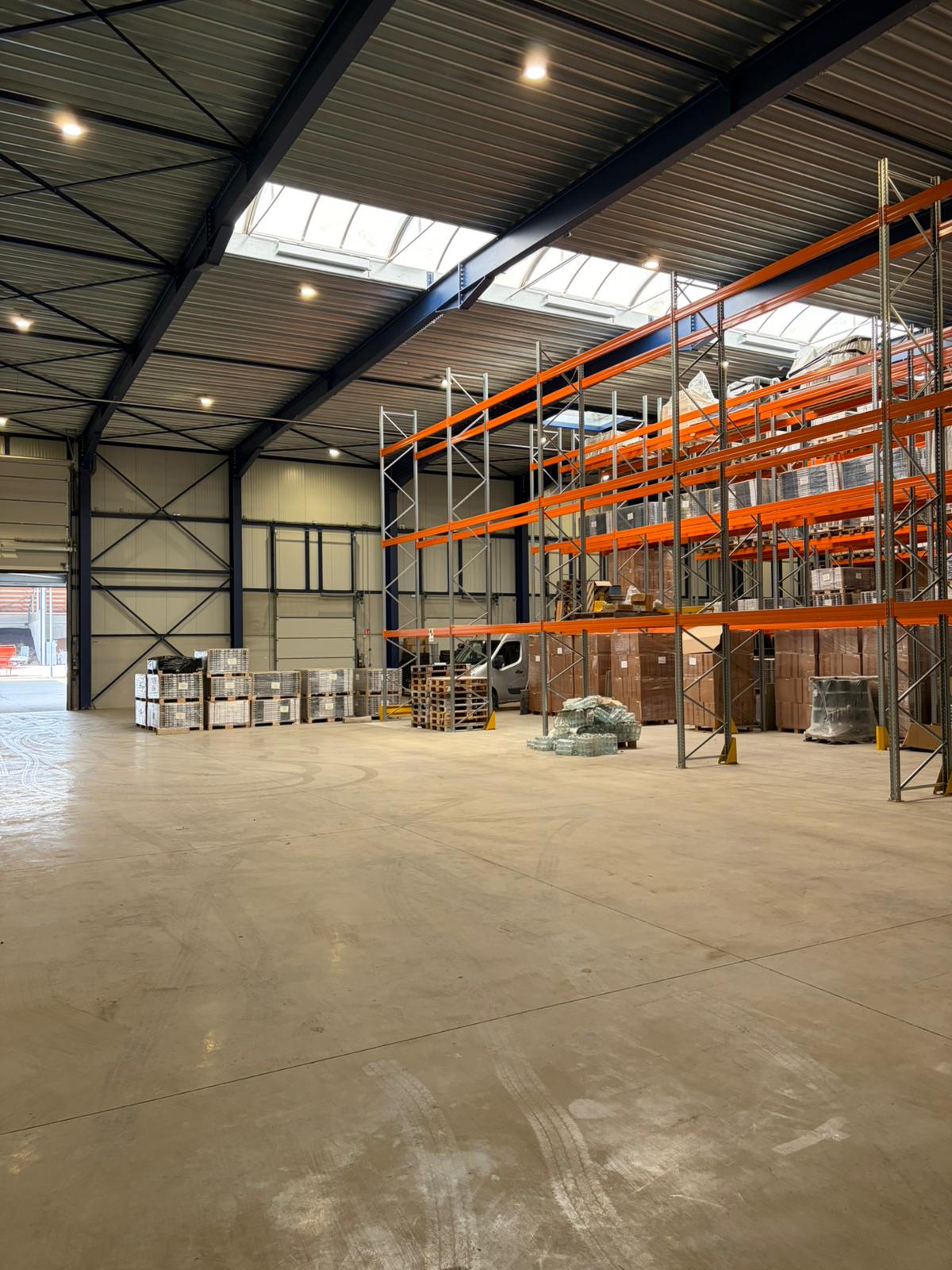 Entrepôt logistique Witrans — stockage modulable 50 à 1 000 m² Bastogne